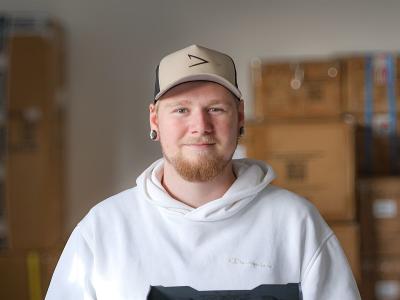 Mit Erfahrung und Neugier: Lutz Kampen erkundet die RC Welt bei RMV
