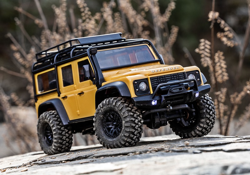 MODEL 97054-1: 1/18 Scale 4X4 Trail Truck, Fully-Assembled, Ready-To-Drive&reg;, Ready-To-Drive&reg;, with TQ&trade; 2.4GHz 2-channel Transmitter, and ECM-2.5&trade; Waterproof Electronics. 