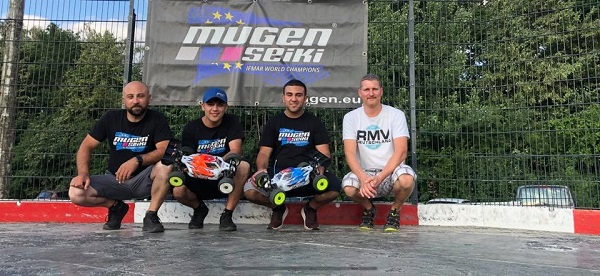 Team Kilic und Daniel Reckward von RMV Deutschland